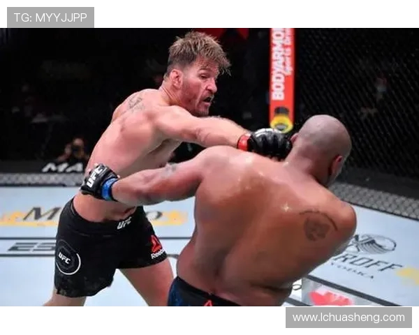 斯蒂普米欧奇与桑托斯巅峰对决全面实力深度解析八角笼争霸赛前瞻