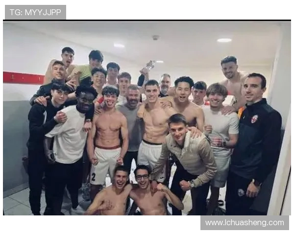 朱艺：年轻铁人张家鸣租借加盟塞尔维亚沃日多瓦茨球队开启新征程